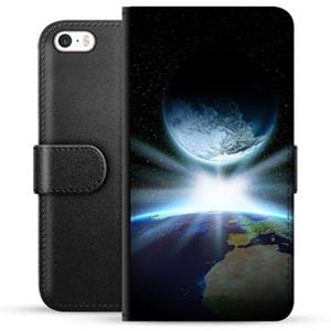 iPhone 5/5S/SE Premium Wallet Case - Space