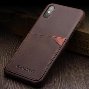 Voor iPhone X / XS QIALINO Schokbestendige cowhide lederen beschermhoes met kaartsleuf (Donkerbruin)