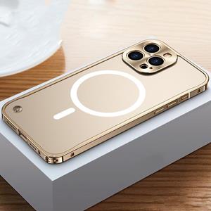 huismerk Magsafe Magnetic Frosted Case voor iPhone 13 Pro (Gold)