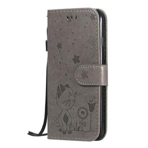 huismerk Voor iPhone 7 / 8 / SE 2020 Cat Bee Embossing Pattern Shockproof Horizontale Flip Lederen Case met Holder & Card Slots & Wallet(Grijs)