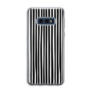 CaseCompany Stripes: Samsung Galaxy S10e Transparant Hoesje