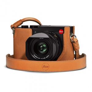 LEICA Leather Carrying strap Q2 Brown