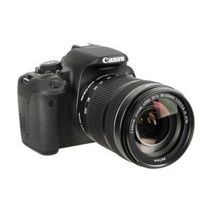 Canon Spiegelreflexcamera EOS 700D - Zwart +  Zoom Lens EF-S 18-135mm f/3.5-5.6 IS STM f/3.5-5.6 IS STM