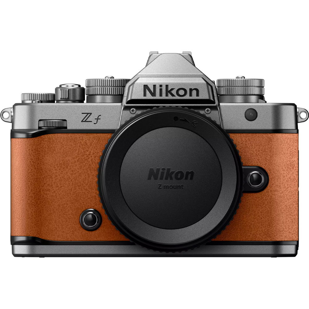 Nikon Z F Silver + 40mm SE Cognac Brown