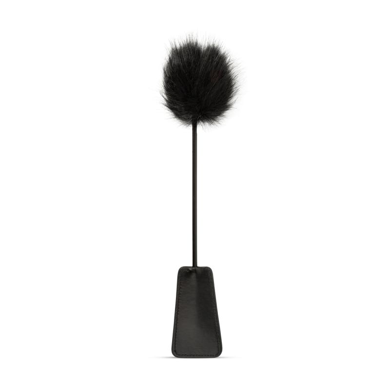 Easytoys Fetish Collection Fluffy Kietelaar en Zweepje in 1 - Zwart