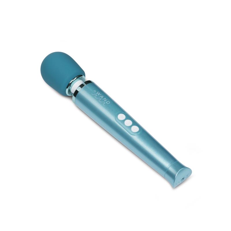 Le Wand  Dive Submersible Rechargable Vibrating Massager