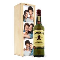 Whisky in bedrukte kist - Jameson