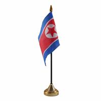 Bellatio Noord Korea tafelvlaggetje 10 x 15 cm met standaard