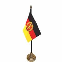 Bellatio Oost Duitsland tafelvlaggetje 10 x 15 cm met standaard