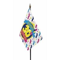 Bellatio Happy 30th Birthday mini vlaggetje op stok 10 x 15 cm