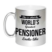 Bellatio How the worlds greatest pensioner looks like mok / beker zilver pensioen cadeau collega 330 ml - feest mokken