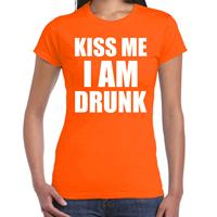 Bellatio Koningsdag t-shirt kiss me I am drunk oranje voor dames