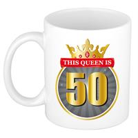 Bellatio This queen is 50 verjaardag cadeau mok / beker 50 jaar wit -