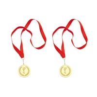 4x stuks gouden medaille eerste prijs aan rood lint -