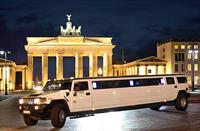 Jochen Schweizer Hummer H2 Stretchlimo für bis zu 8 Personen