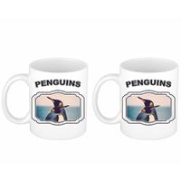 Bellatio Set van 2x stuks dieren pinguin bekers - penguins/ pinguins mok wit 300 ml -