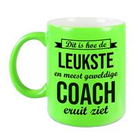 Bellatio Leukste en meest geweldige coach cadeau koffiemok / theebeker neon groen 330 ml -