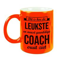 Bellatio Leukste en meest geweldige coach cadeau koffiemok / theebeker neon oranje 330 ml -