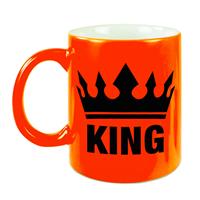 Bellatio Cadeau King mok/ beker fluor neon oranje met zwarte bedrukking 300 ml -