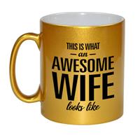 Bellatio Awesome wife / echtgenote gouden cadeau mok / beker 330 ml -