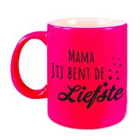Bellatio Mama jij bent de liefste fluor neon roze kado mok / beker voor Moederdag / verjaardag -