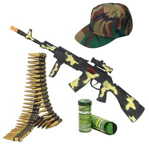 Smiffys Soldaten/militairen camouflage geweer 59 cm met kogelriem, pet en camouflage schminkstift -