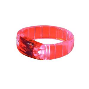 Merkloos 4x stuks rode armdanden met LED licht -