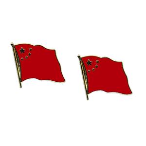 Bellatio Set van 2x stuks pin broche supporters speldje vlag China 20 mm -