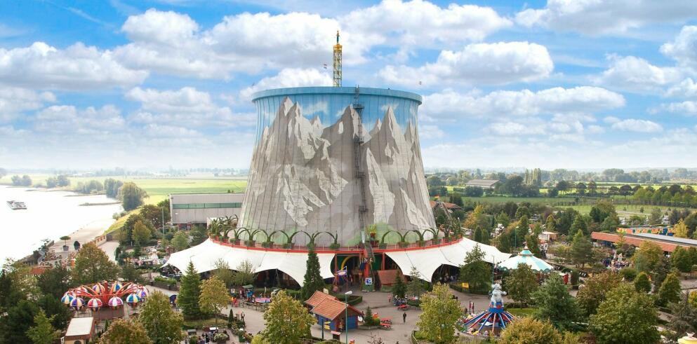 Travelcircus Wunderland Kalkar met overnachting in een parkhotel