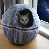 Star Wars Todesstern Tierhöhle - Kuschelhöhle für Haustiere wie Katzen und kleine Hunde