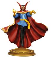 Diamond Select Marvel Gallery PVC Figure - Comic Dr. Strange