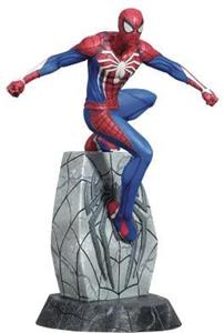 Diamond Select Toys Marvel - Spider-Man PVC Diorama