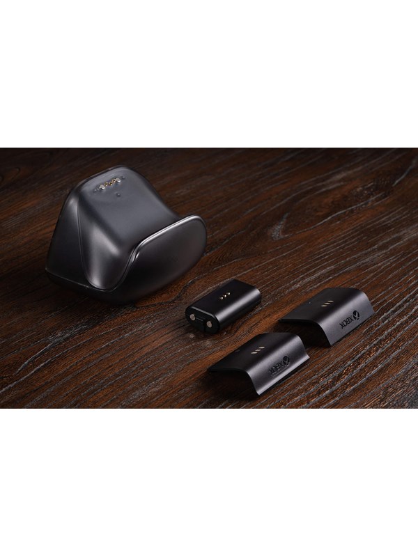 8Bitdo Solo Charging Dock for Xbox Wireless Controllers - Black