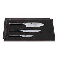 KAI Shun Classic 3-teiliges Messerset mit Officemesser, Allzweckmesser & Santokumesser / Damaststahl mit Griff aus dunklem Pakkaholz