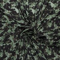 poplin viscose met lindegroen zwart camouflage digiprint