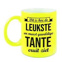 Dit Is Hoe De Leukste En Meest Geweldige Tante Eruitziet Cadeau Mok / Beker - Neon Geel - 330 Ml - Verjaardag / Bedankje