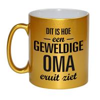 Dit Is Hoe Een Geweldige Oma Eruitziet Cadeau Koffiemok / Theebeker - Goudkleurig - 330 Ml - Verjaardag / Bedankje