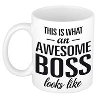 This Is What An Awesome Boss Looks Like Tekst Cadeau Mok / Beker - 300 Ml