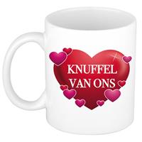 Knuffel Van Ons Cadeau Koffiemok / Theebeker Wit Met Hartjes - 300 Ml - Keramiek - Cadeau Beker / Beterschap Wensen