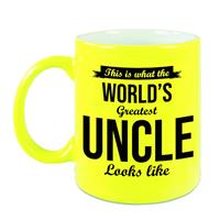 Oom Cadeau Mok / Beker This Is What The Worlds Greatest Uncle Looks Like - Neon Geel - Verjaardag / Bedankje