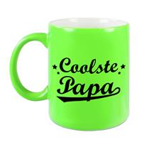 Coolste Papa Tekst Cadeau Mok / Beker - Neon Groen - 330 Ml - Vaderdag / Verjaardag