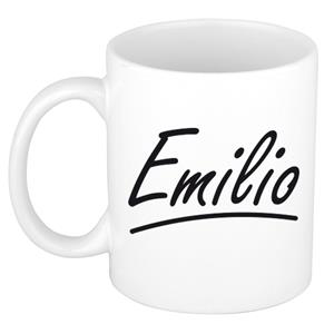 Bellatio Emilio naam cadeau mok / beker met sierlijke letters - Cadeau collega/ vaderdag/ verjaardag of persoonlijke voornaam mok werknemers