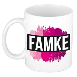 Bellatio Famke naam cadeau mok / beker met roze verfstrepen - Cadeau collega/ moederdag/ verjaardag of als persoonlijke mok werknemers