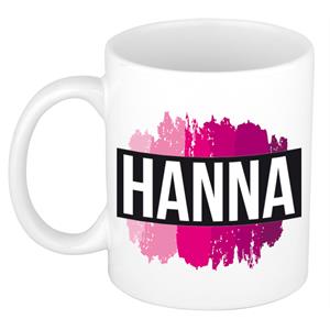 Bellatio Hanna naam cadeau mok / beker met roze verfstrepen - Cadeau collega/ moederdag/ verjaardag of als persoonlijke mok werknemers