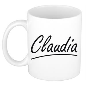 Bellatio Claudia naam cadeau mok / beker sierlijke letters - Cadeau collega/ moederdag/ verjaardag of persoonlijke voornaam mok werknemers