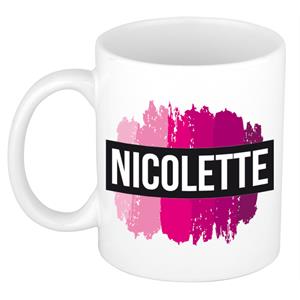 Bellatio Nicolette naam cadeau mok / beker met roze verfstrepen - Cadeau collega/ moederdag/ verjaardag of als persoonlijke mok werknemers