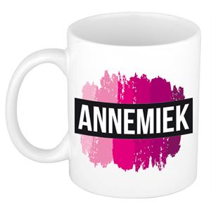 Bellatio Annemiek naam cadeau mok / beker met roze verfstrepen - Cadeau collega/ moederdag/ verjaardag of als persoonlijke mok werknemers