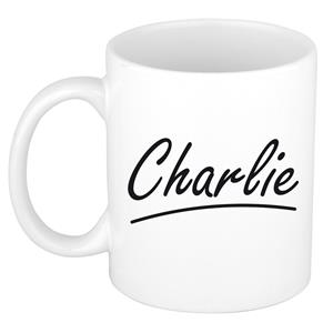 Bellatio Charlie naam cadeau mok / beker met sierlijke letters - Cadeau collega/ vaderdag/ verjaardag of persoonlijke voornaam mok werknemers