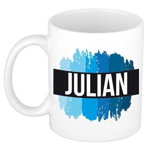 Bellatio Julian naam cadeau mok / beker met verfstrepen - Cadeau collega/ vaderdag/ verjaardag of als persoonlijke mok werknemers