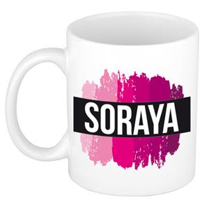 Bellatio Soraya naam cadeau mok / beker met roze verfstrepen - Cadeau collega/ moederdag/ verjaardag of als persoonlijke mok werknemers